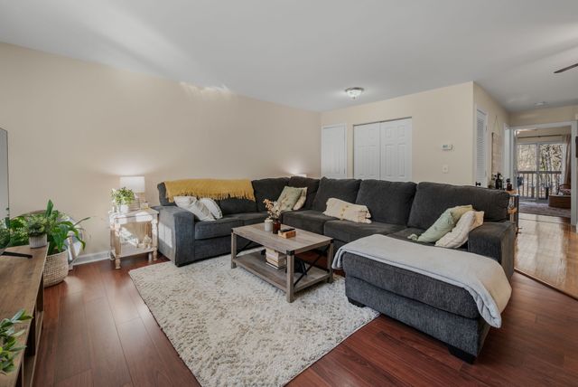 310 Boston Post Road 145, Waterford, CT 06385