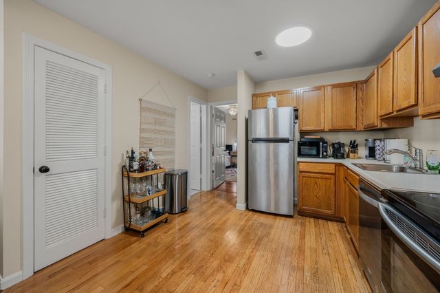 310 Boston Post Road 145, Waterford, CT 06385