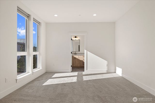 20124 61st Place W, Lynnwood, WA 98036