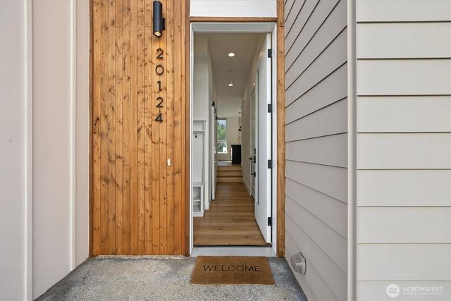 20124 61st Place W, Lynnwood, WA 98036