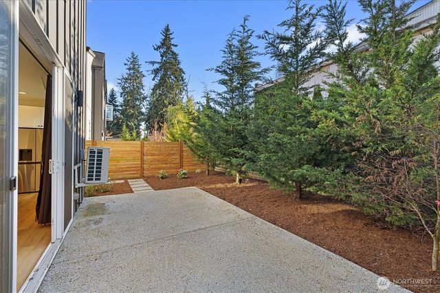 20124 61st Place W, Lynnwood, WA 98036