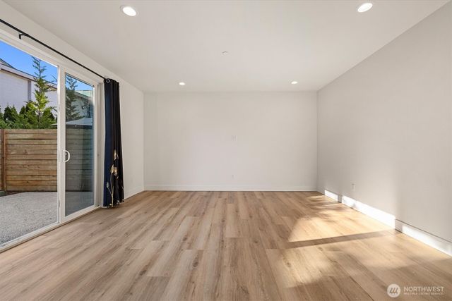 20124 61st Place W, Lynnwood, WA 98036