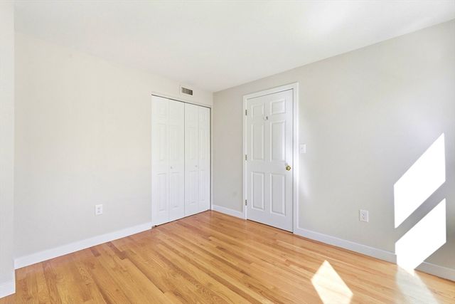 442 Main St, Boston, MA 02129