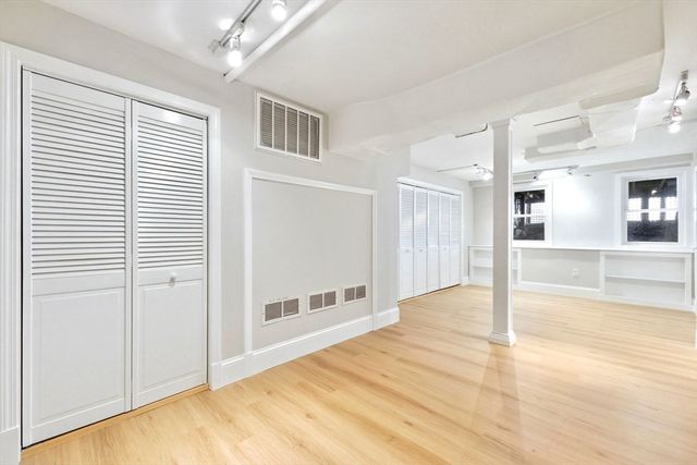 442 Main St, Boston, MA 02129