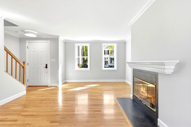 442 Main St, Boston, MA 02129