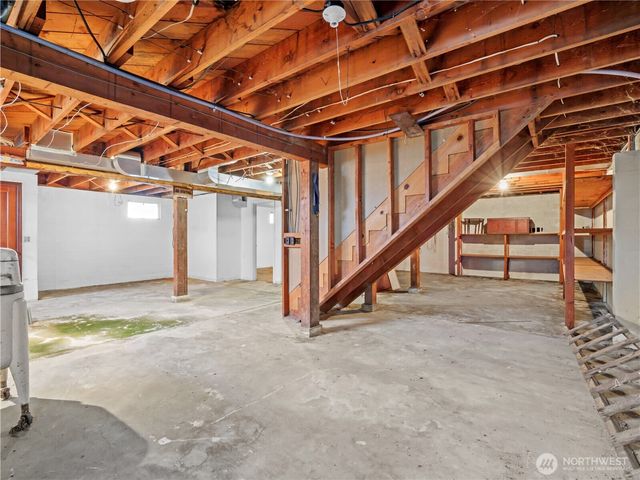 4710 NE North Shore Road, Belfair, WA 98528