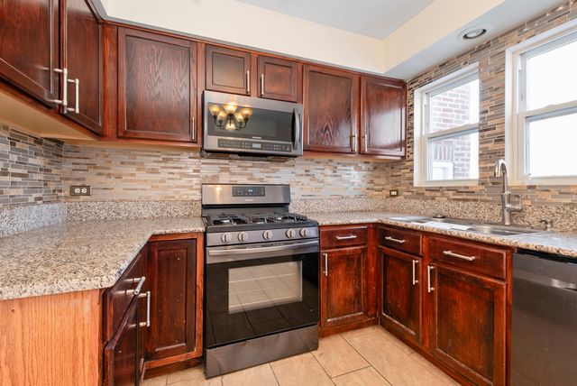 Address unavailable.