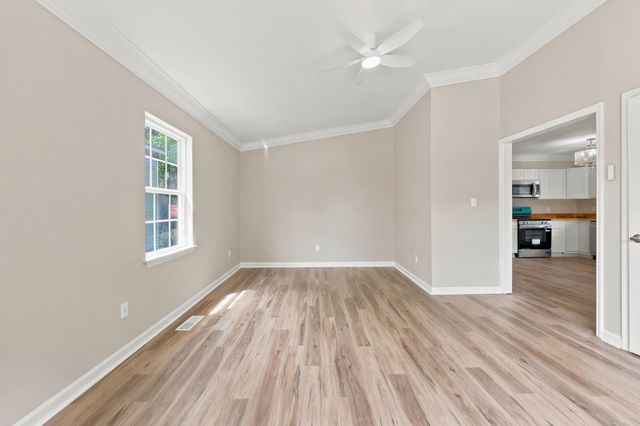 4356 Bayshore Dr., Little River, SC 29566