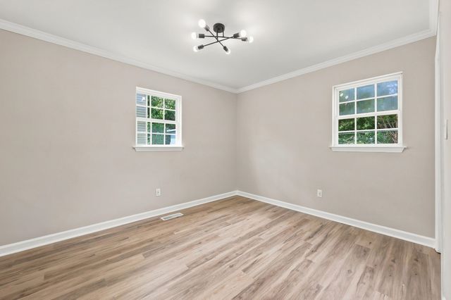 4356 Bayshore Dr., Little River, SC 29566