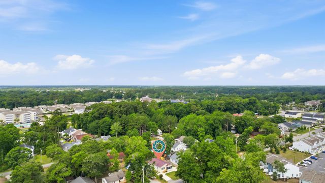 4356 Bayshore Dr., Little River, SC 29566