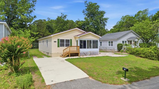 4356 Bayshore Dr., Little River, SC 29566