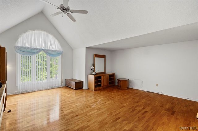 66 Windsong Court, Amherst, NY 14051