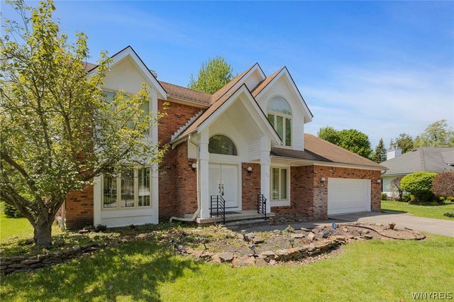 66 Windsong Court, Amherst, NY 14051