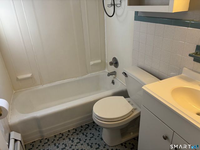 33 Spring Street, Wallingford, CT 06492