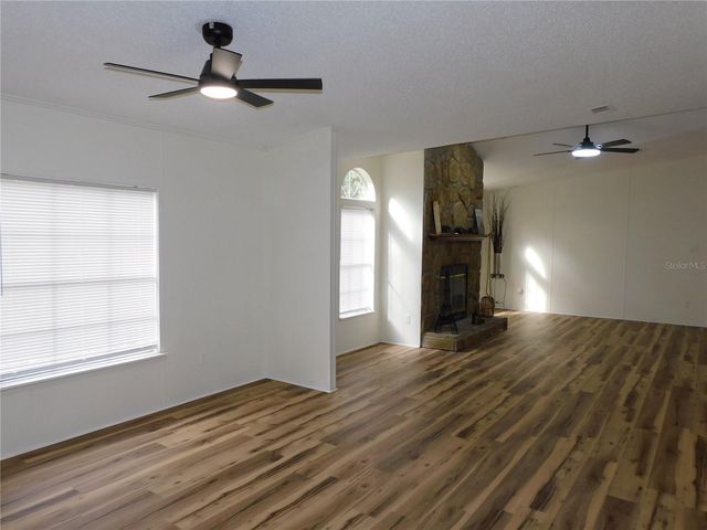 16900 E FORT KING STREET, Silver Springs, FL 34488