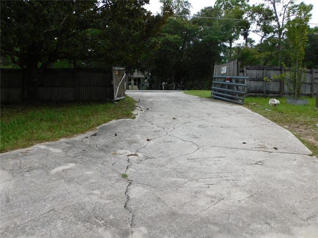 16900 E FORT KING STREET, Silver Springs, FL 34488