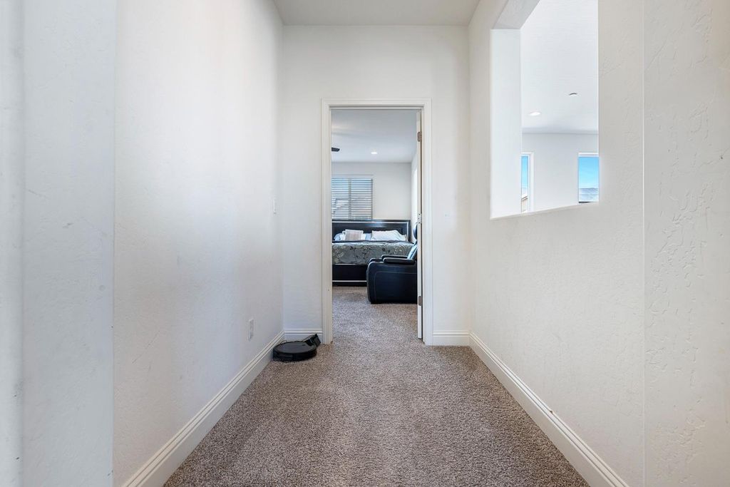 Image 42 of property listing at 4167 Poe Avenue, Clovis, CA 93619