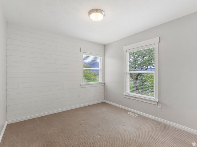6206 S 1450 E, South Ogden, UT 84405