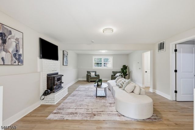 1 Sunset Ter, Vernon Twp., NJ 07460