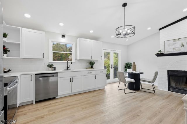 1 Sunset Ter, Vernon Twp., NJ 07460