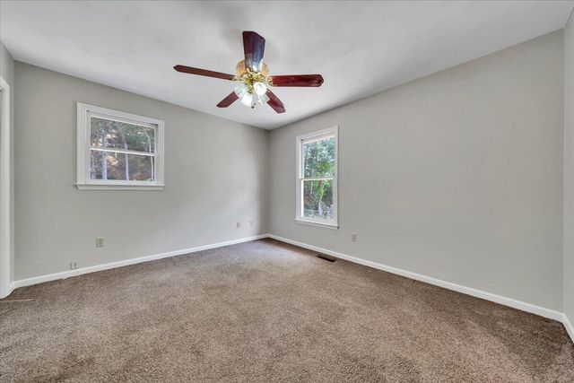 347 Roy RD, Troutville, VA 24175