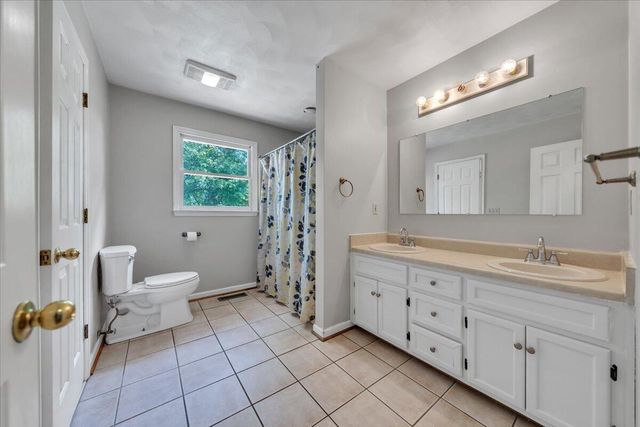 347 Roy RD, Troutville, VA 24175