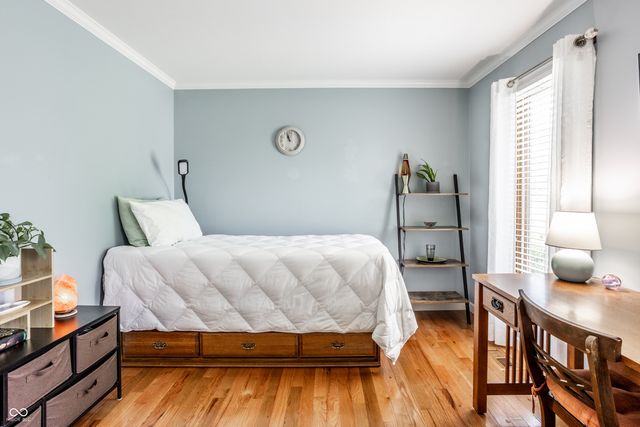 1627 Forward Pass Court, Indianapolis, IN 46217