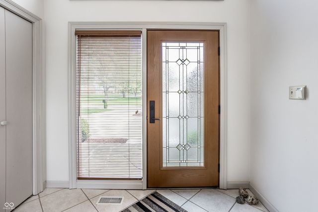 1627 Forward Pass Court, Indianapolis, IN 46217