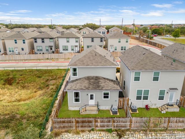 10643 W Military Dr Unit 33, San Antonio, TX 78251