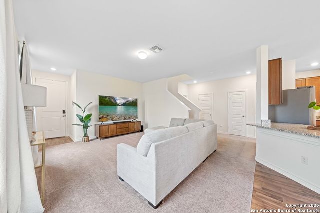 10643 W Military Dr Unit 33, San Antonio, TX 78251