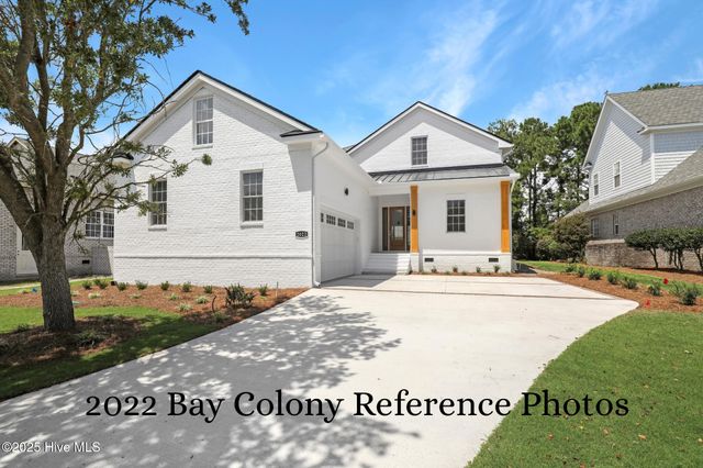 2024 Bay Colony Lane, Wilmington, NC 28405