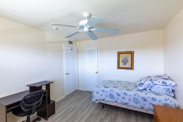 2615 NE 1st Court 411, Boynton Beach, FL 33435