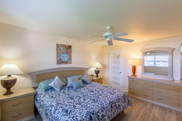 2615 NE 1st Court 411, Boynton Beach, FL 33435