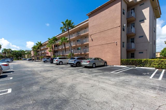 2615 NE 1st Court 411, Boynton Beach, FL 33435
