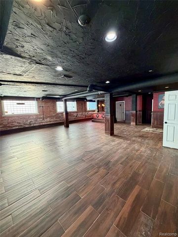 2619 John R St, Detroit, MI 48201