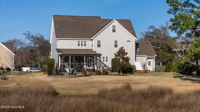 112 Castaway Cove, Cedar Point, NC 28584