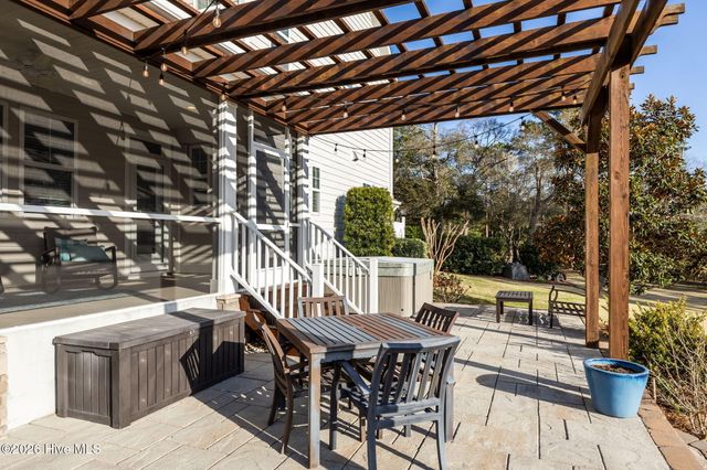 112 Castaway Cove, Cedar Point, NC 28584