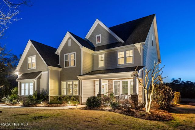 112 Castaway Cove, Cedar Point, NC 28584