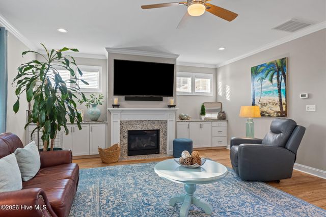 112 Castaway Cove, Cedar Point, NC 28584