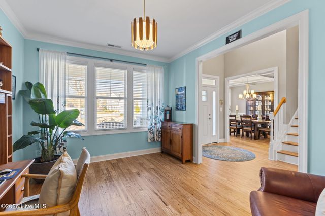 112 Castaway Cove, Cedar Point, NC 28584