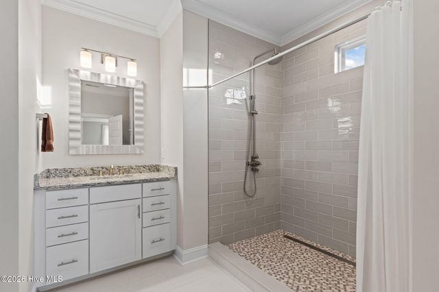 112 Castaway Cove, Cedar Point, NC 28584