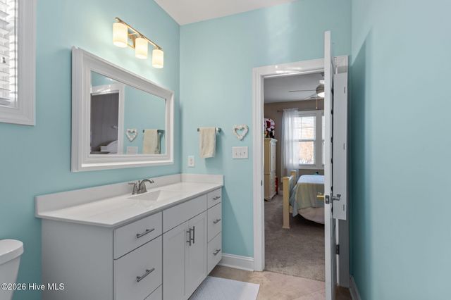 112 Castaway Cove, Cedar Point, NC 28584