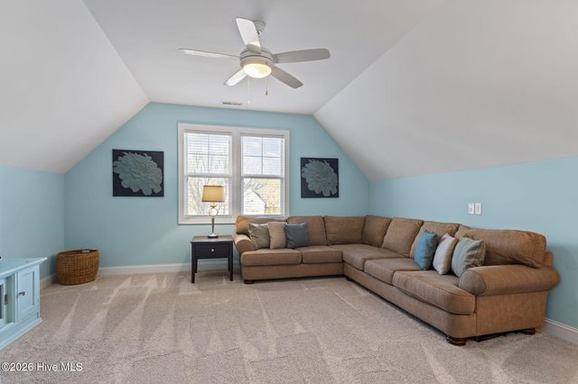 112 Castaway Cove, Cedar Point, NC 28584