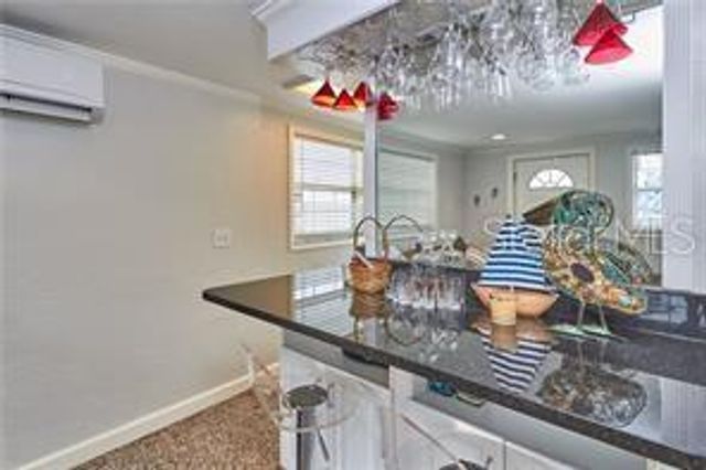 18040 E 5TH STREET South, Redington Shores, FL 33708