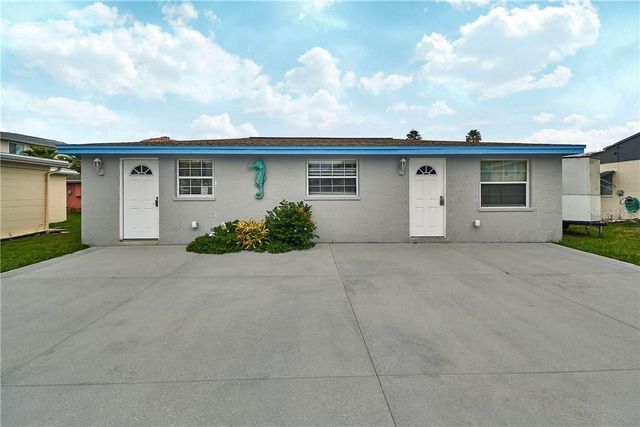 18040 E 5TH STREET South, Redington Shores, FL 33708