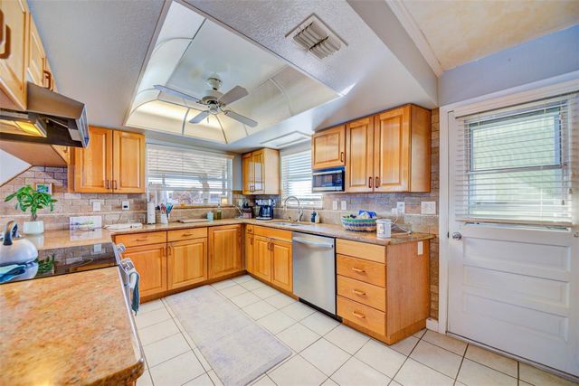3358 MINNOW CREEK DRIVE, Hernando Beach, FL 34607