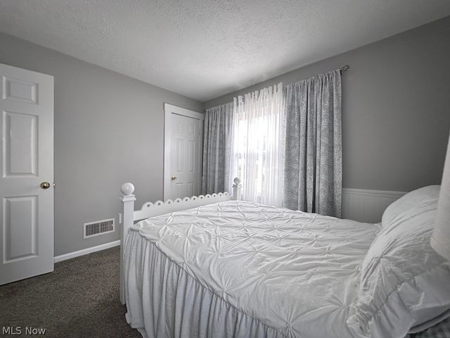 4323 Russell Avenue, Parma, OH 44134