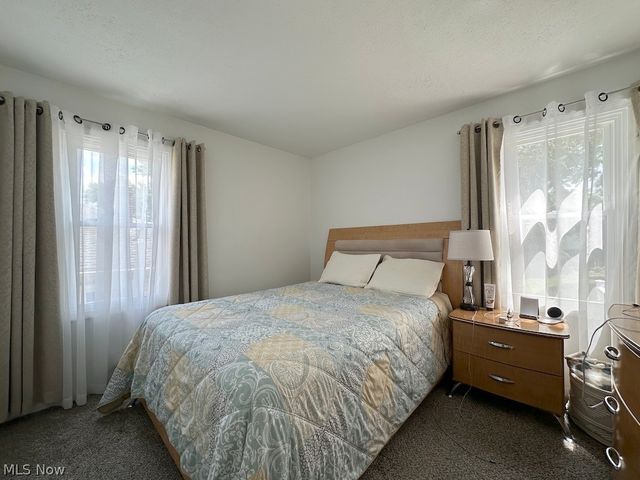 4323 Russell Avenue, Parma, OH 44134