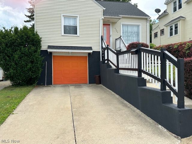 4323 Russell Avenue, Parma, OH 44134