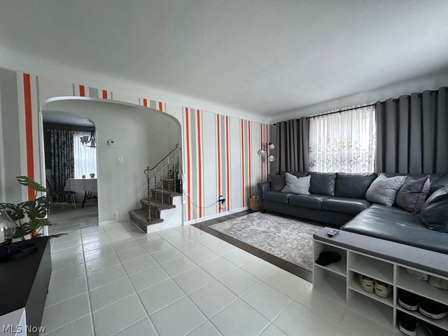 4323 Russell Avenue, Parma, OH 44134